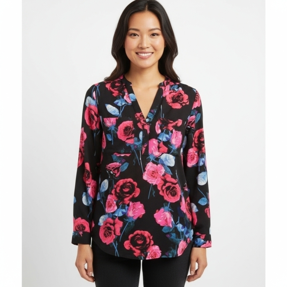 TORRID BOLD ROSES HARPER BLOUSE SZ 2X